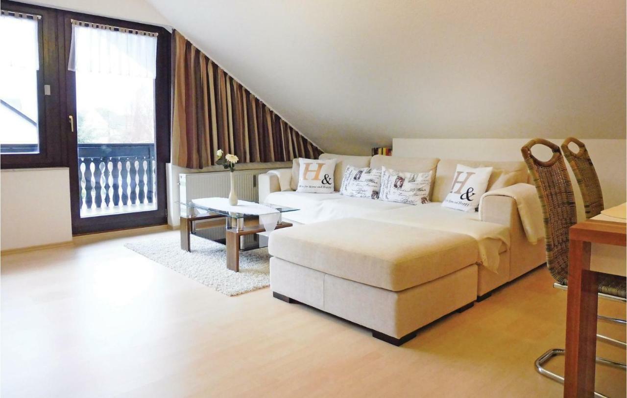 2 Bedroom Nice Apartment In Bad Pyrmont Esterno foto